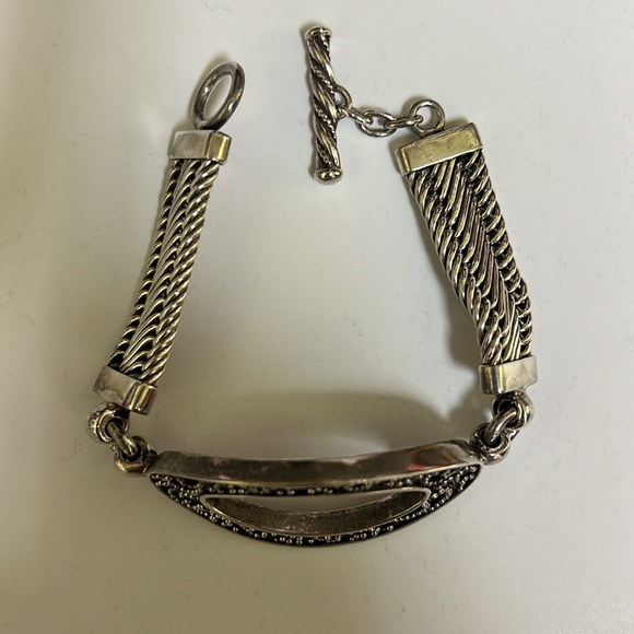 Lois Hill Toggle Bracelet - Picture 3 of 4
